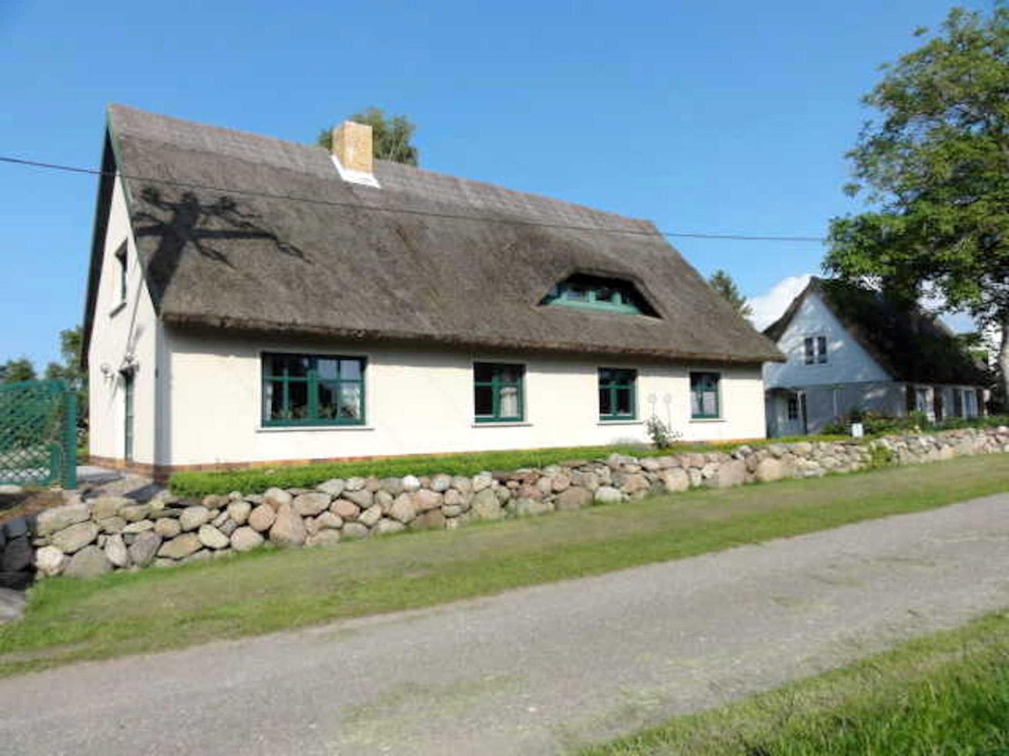 Reetdachhaus "Landhaus Ulrich" Lubkow Exterior foto